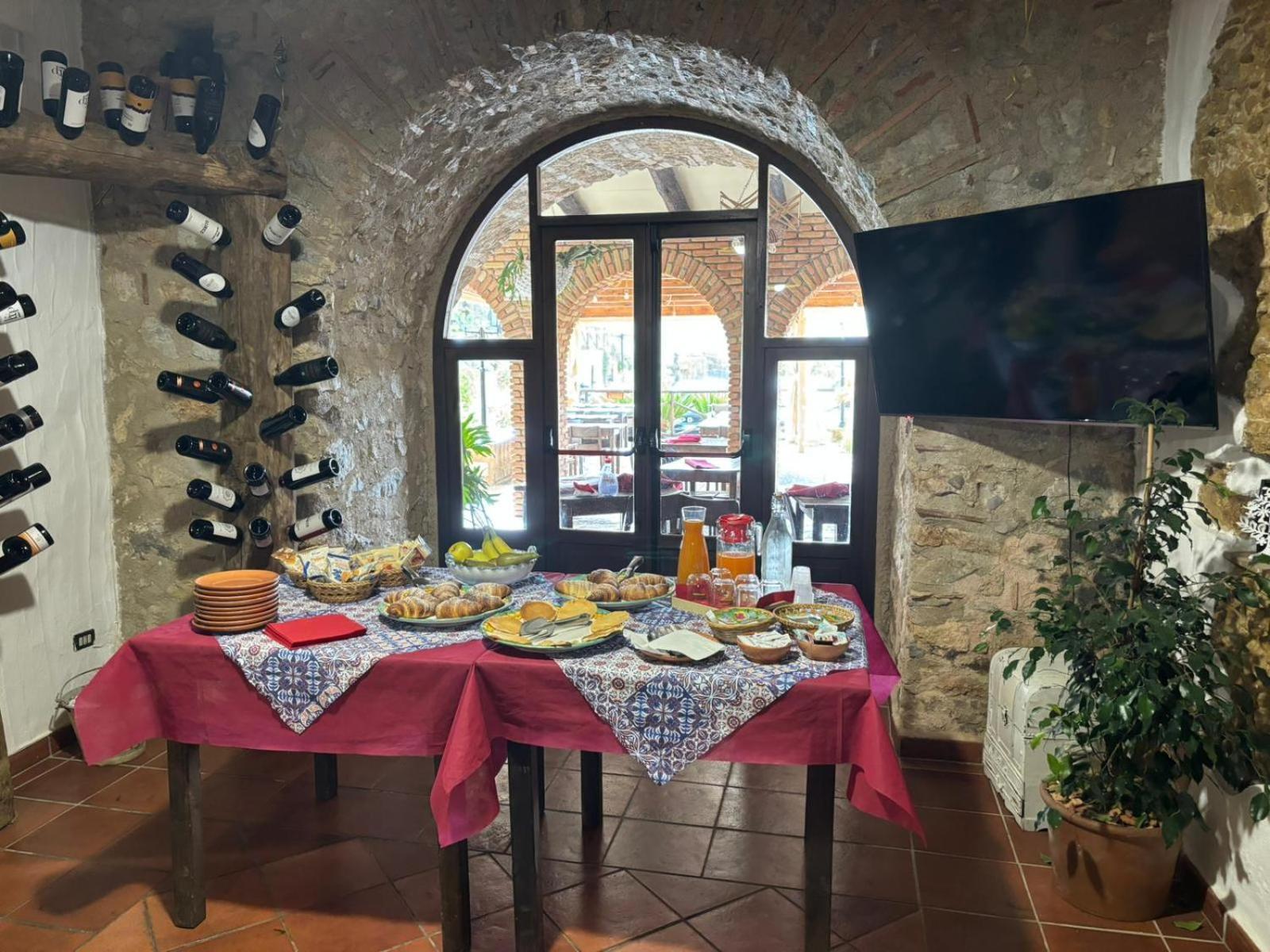 La Locanda Del Curato Rooms Lentiscosa Esterno foto